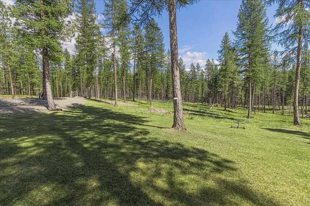 1537 Pomeroy Trail Eureka MT 59917