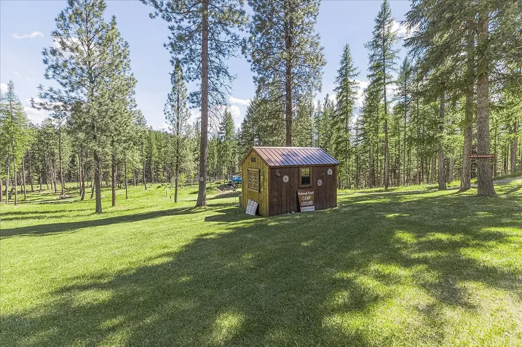 1537 Pomeroy Trail Eureka MT 59917
