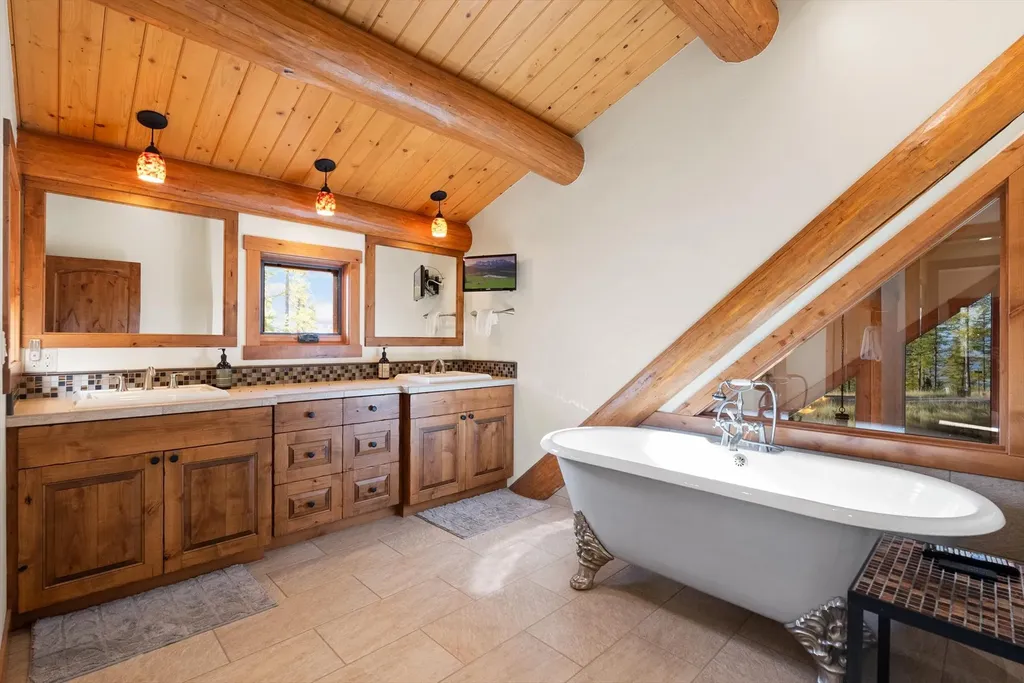 378 Elk Highlands Drive Whitefish MT 59937