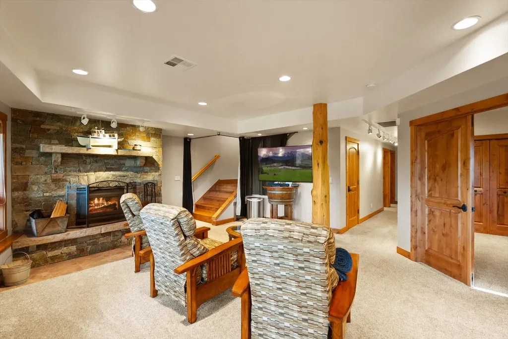 378 Elk Highlands Drive Whitefish MT 59937