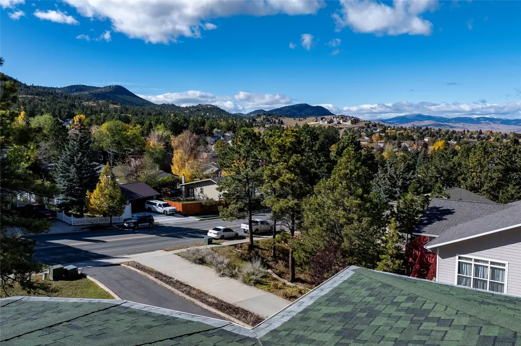 1115 Saddle Drive Helena MT 59601