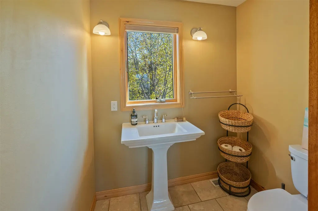 1115 Saddle Drive Helena MT 59601
