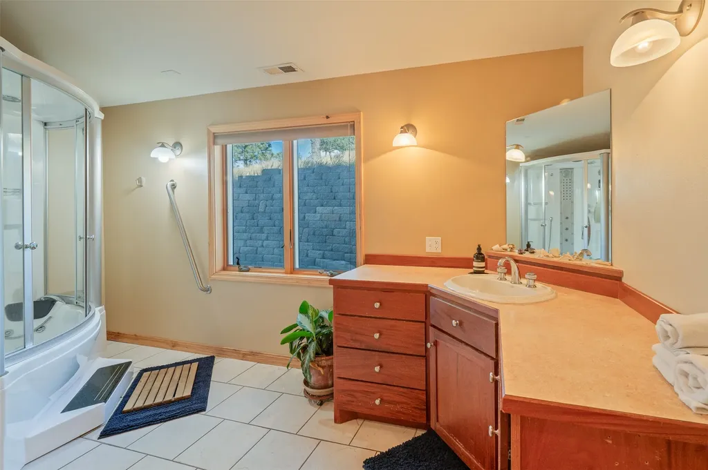 1115 Saddle Drive Helena MT 59601