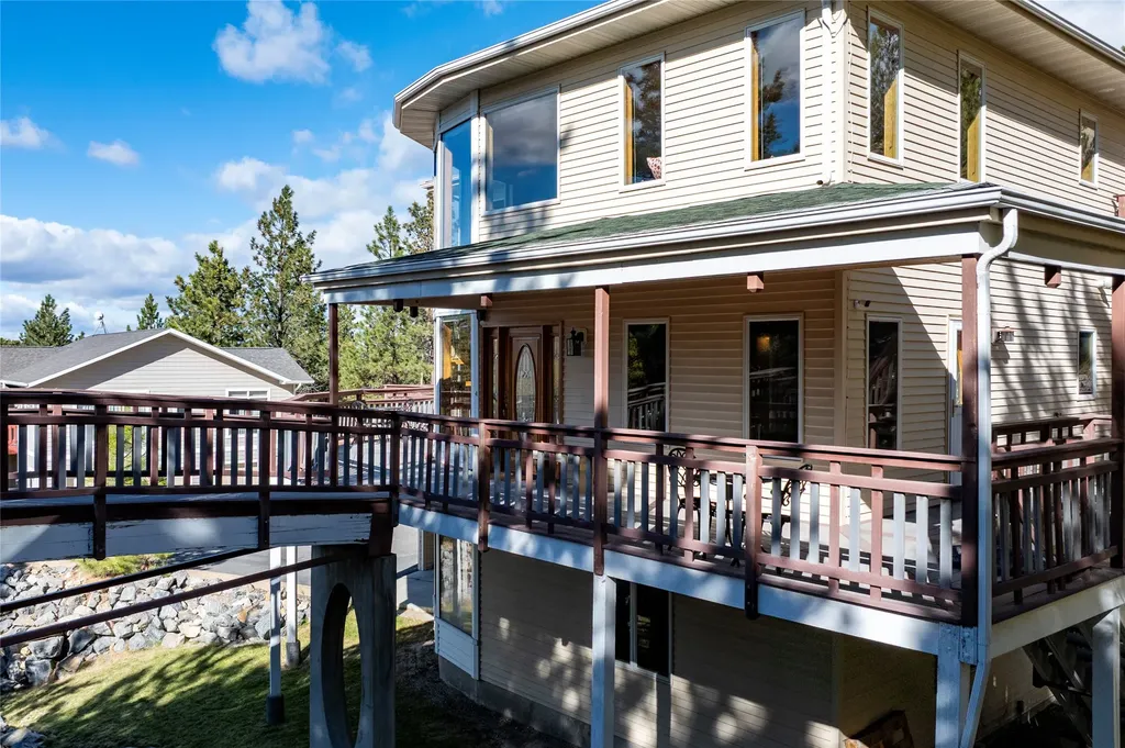 1115 Saddle Drive Helena MT 59601