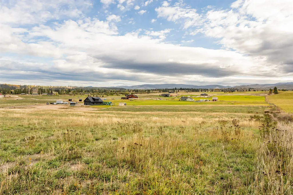 1013 Majestic Pine Place Stevensville MT 59870