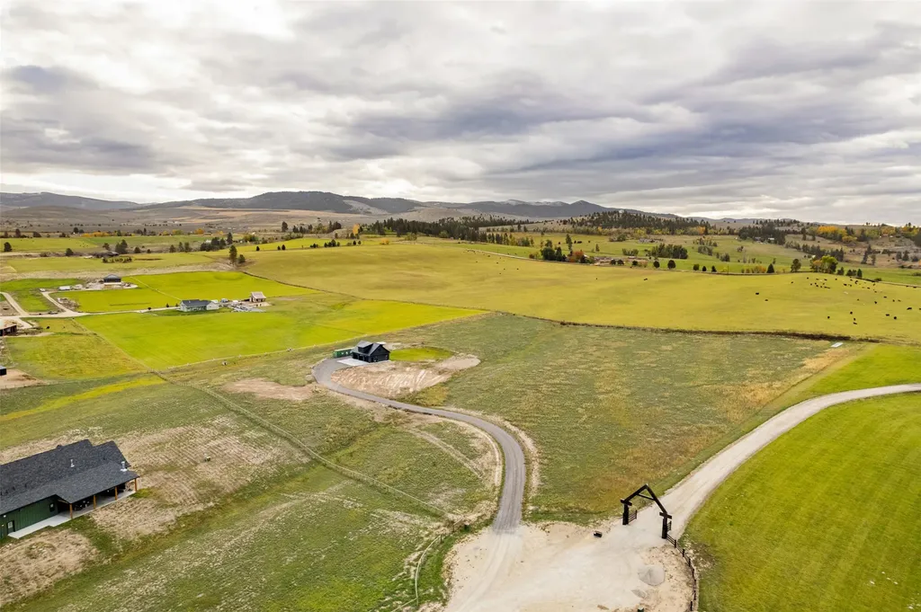 1013 Majestic Pine Place Stevensville MT 59870
