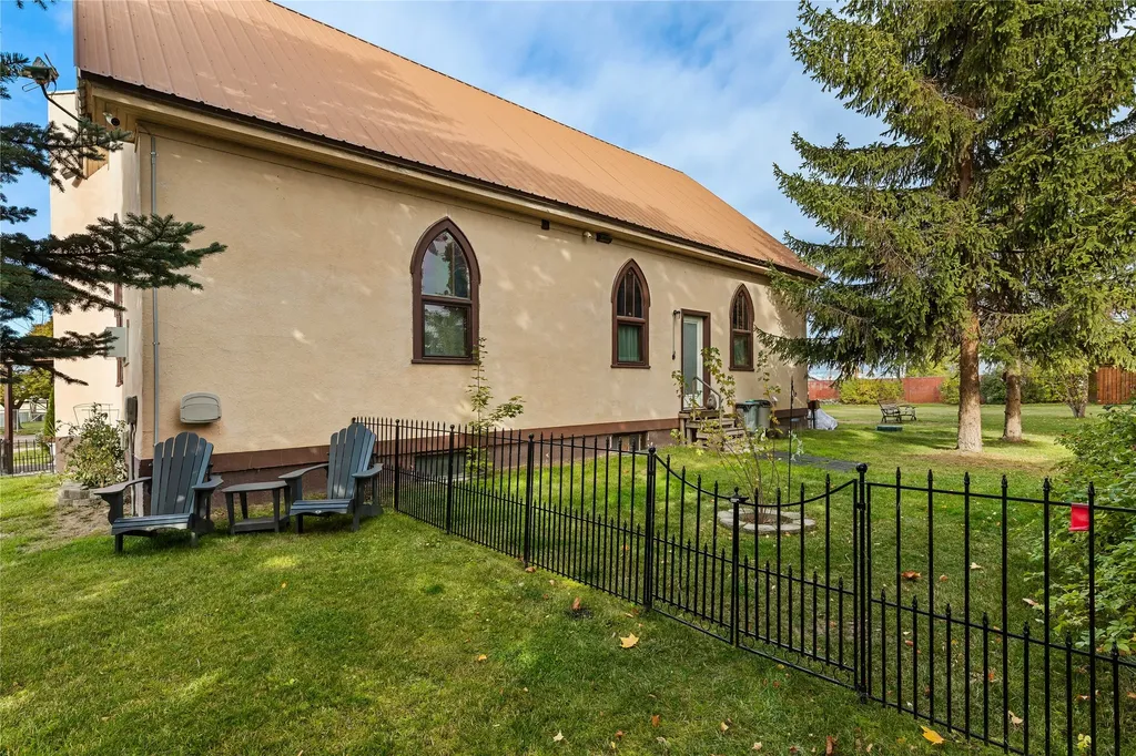 38594 4th Street W Charlo MT 59824