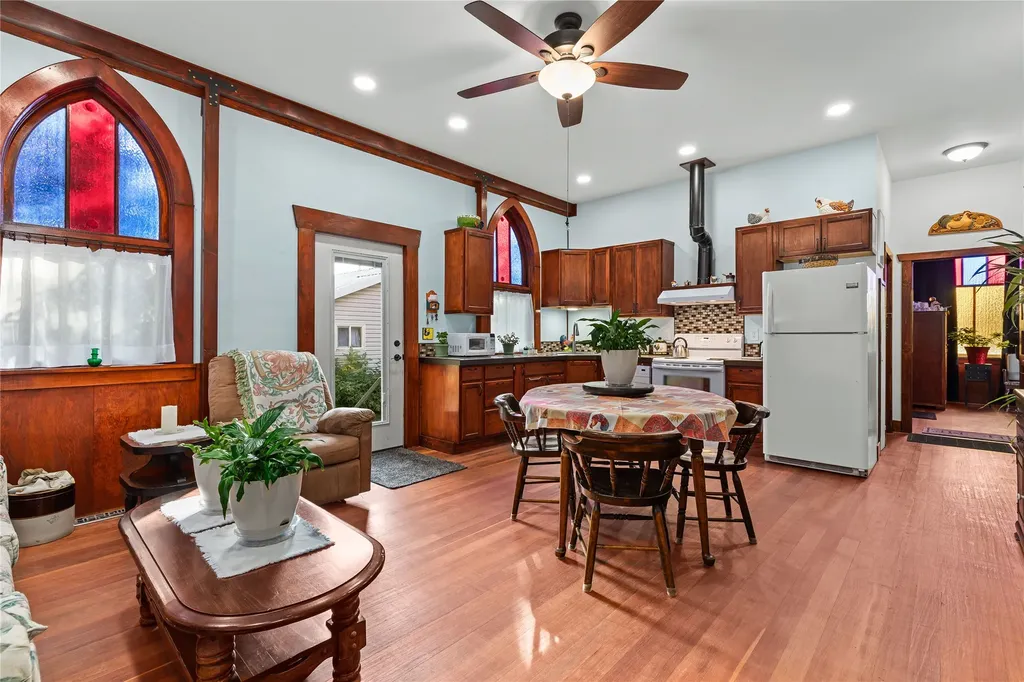 38594 4th Street W Charlo MT 59824