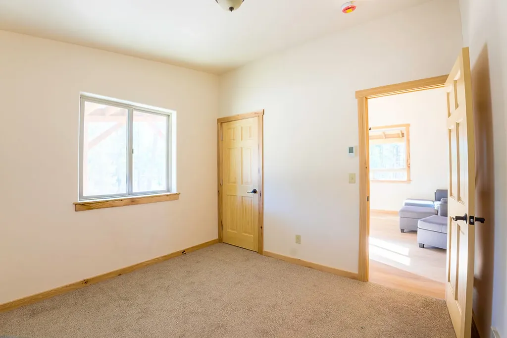 86 Basin Bend Eureka MT 59917