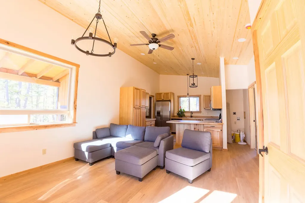 86 Basin Bend Eureka MT 59917