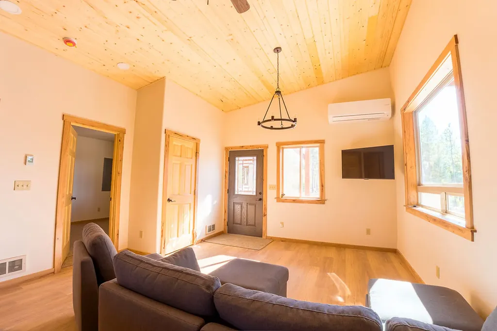 86 Basin Bend Eureka MT 59917