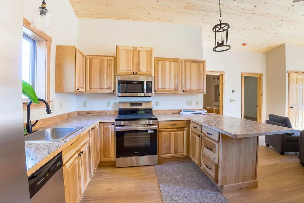 86 Basin Bend Eureka MT 59917