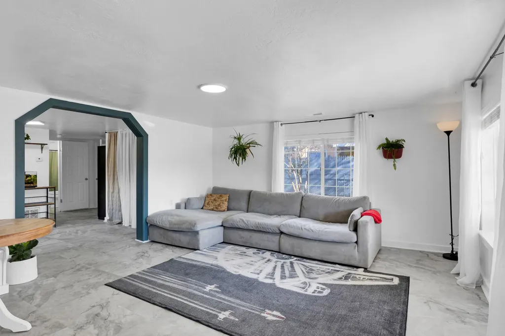 106 E Southwic Avenue Darby MT 59829