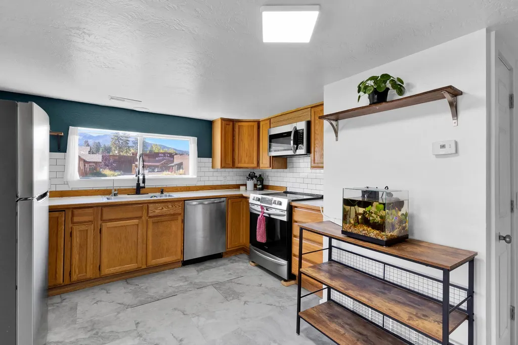106 E Southwic Avenue Darby MT 59829
