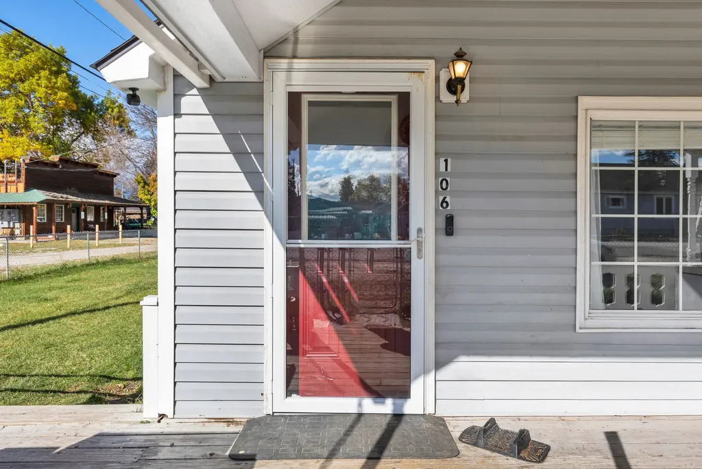 106 E Southwic Avenue Darby MT 59829