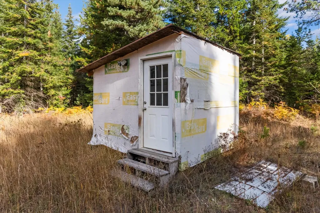 70 Copper Ridge Road Trout Creek MT 59874