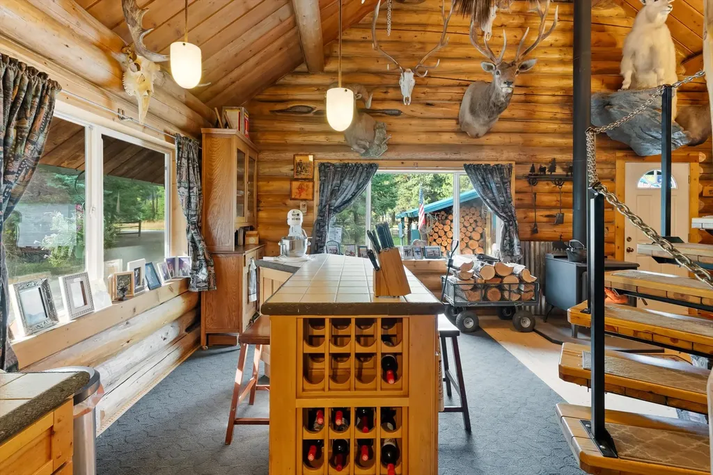 236 Thompson Deborgia Road De Borgia MT 59830