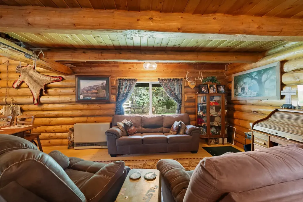 236 Thompson Deborgia Road De Borgia MT 59830
