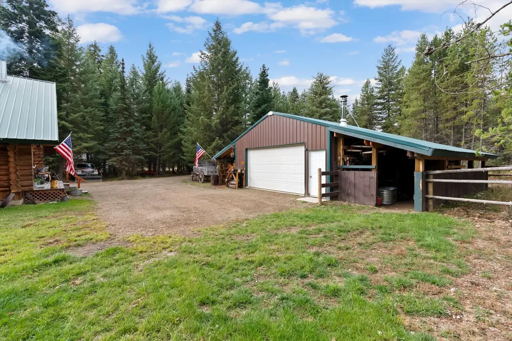 236 Thompson Deborgia Road De Borgia MT 59830