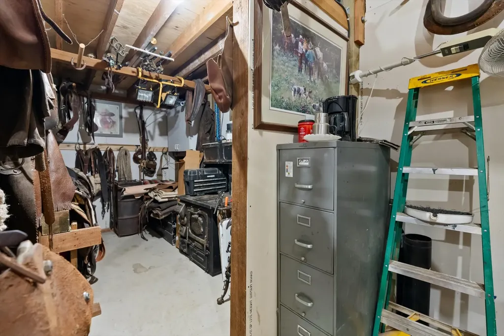 236 Thompson Deborgia Road De Borgia MT 59830