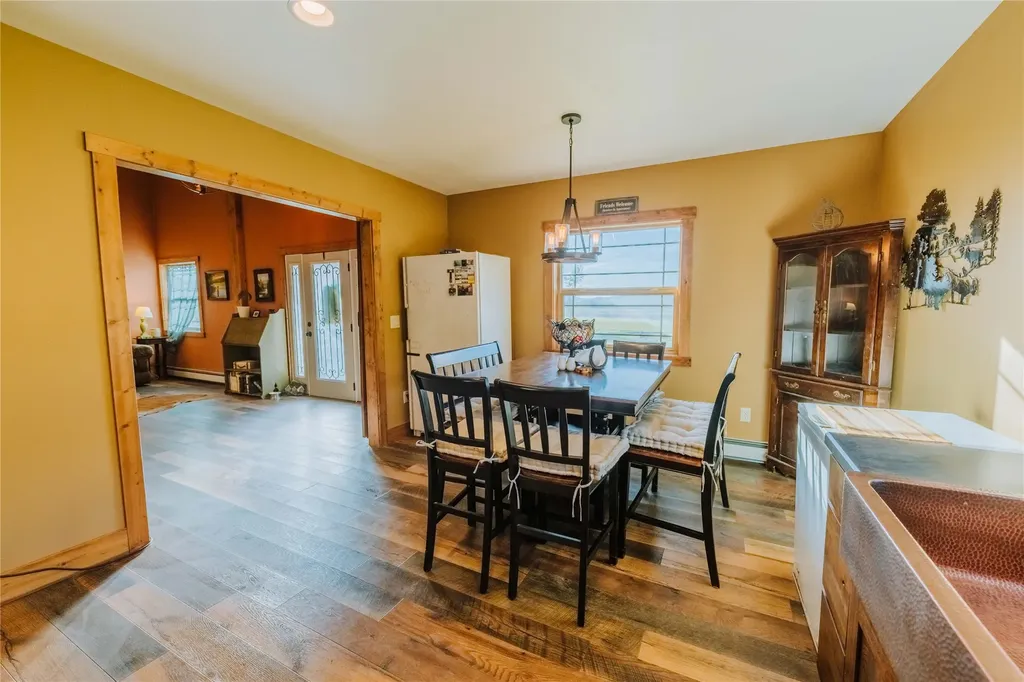 7 Papson Ridge Lane Hall MT 59837