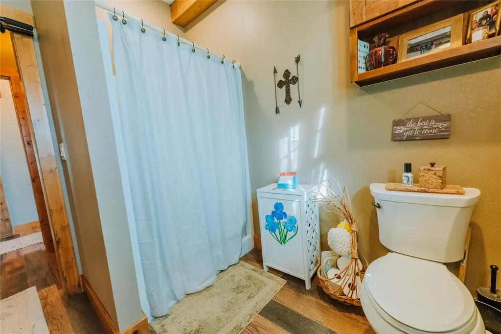 7 Papson Ridge Lane Hall MT 59837