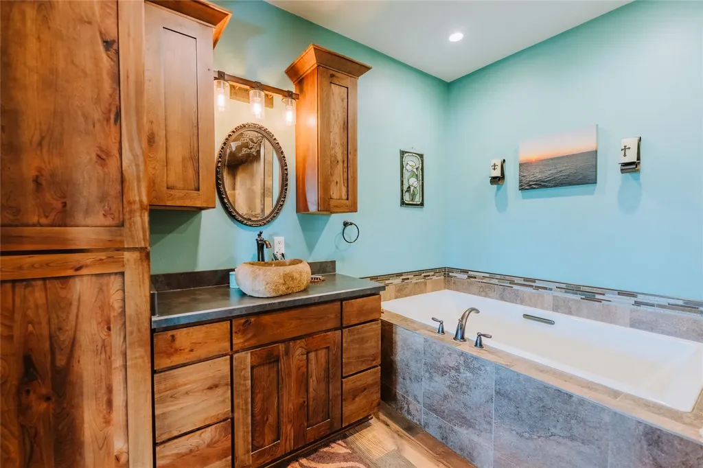 7 Papson Ridge Lane Hall MT 59837