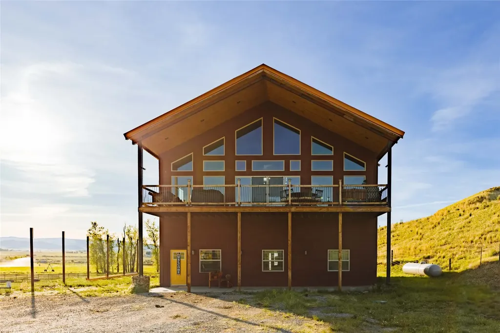 7 Papson Ridge Lane Hall MT 59837