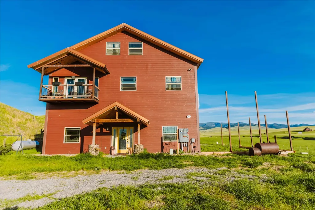 7 Papson Ridge Lane Hall MT 59837