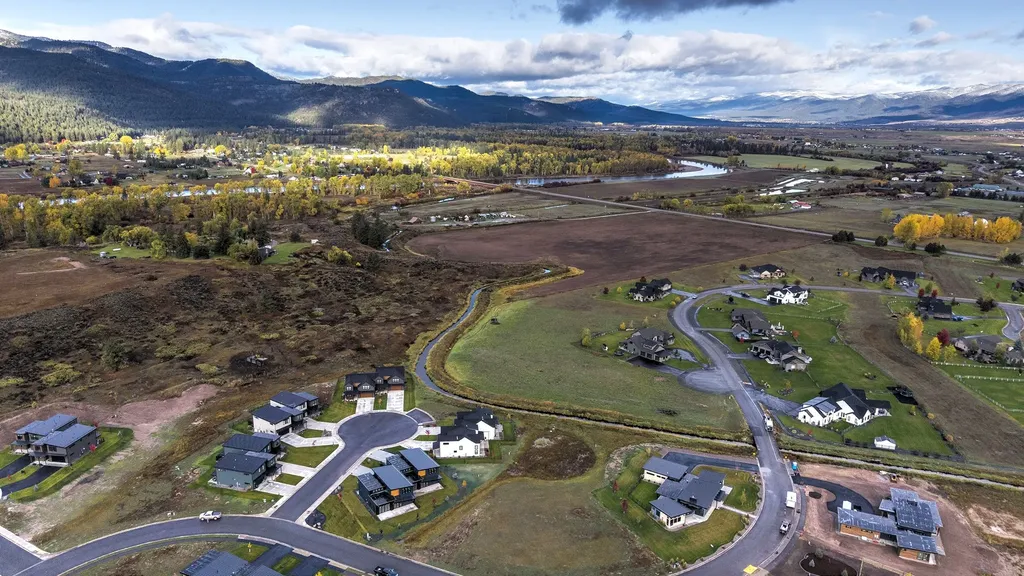 2426 Pale Evening Court Missoula MT 59808