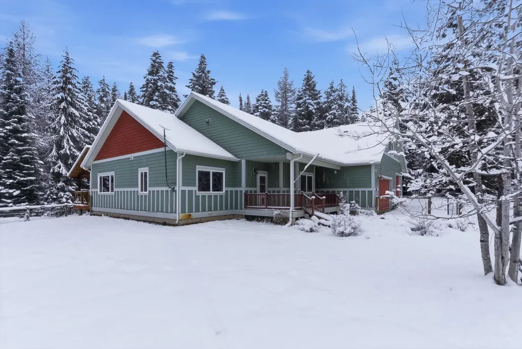 6000 Whistlin Drive Olney MT 59927
