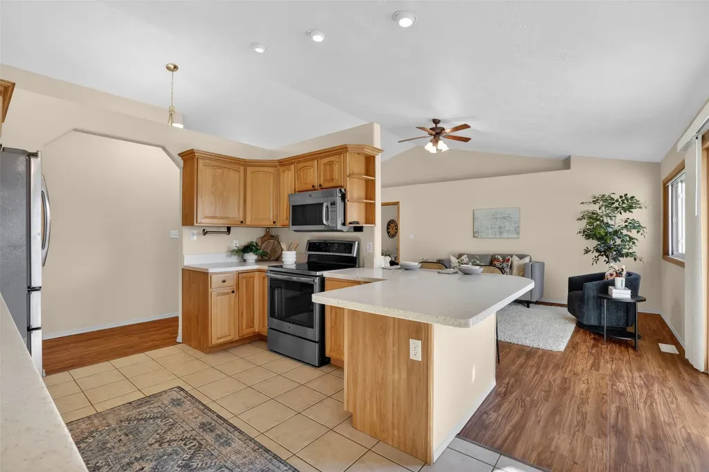 3704 4th Street NE Great Falls MT 59404