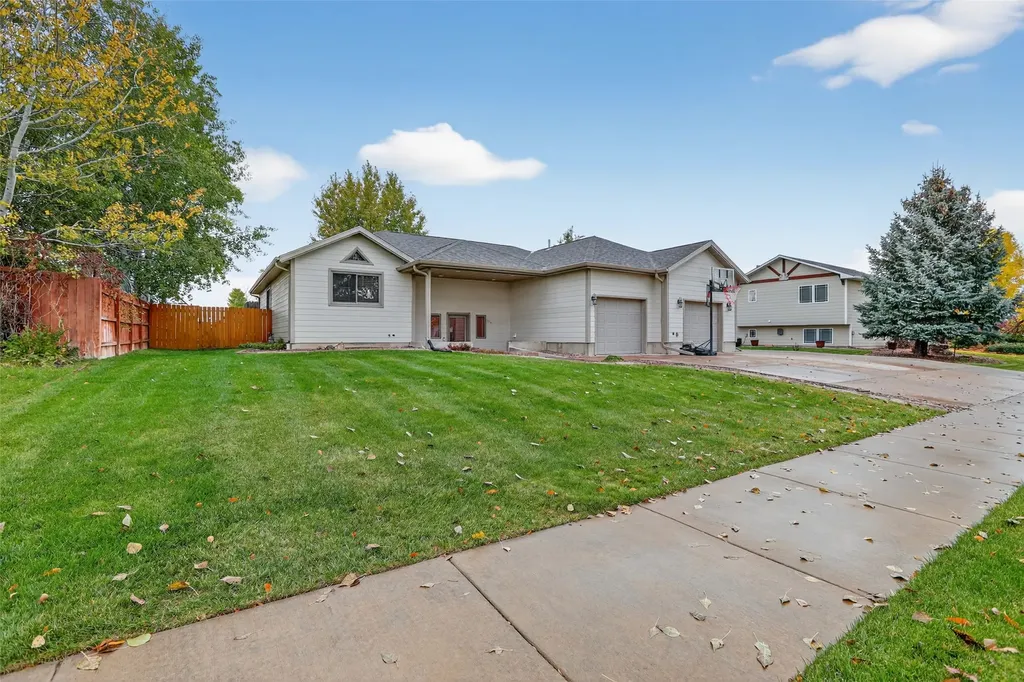 3704 4th Street NE Great Falls MT 59404