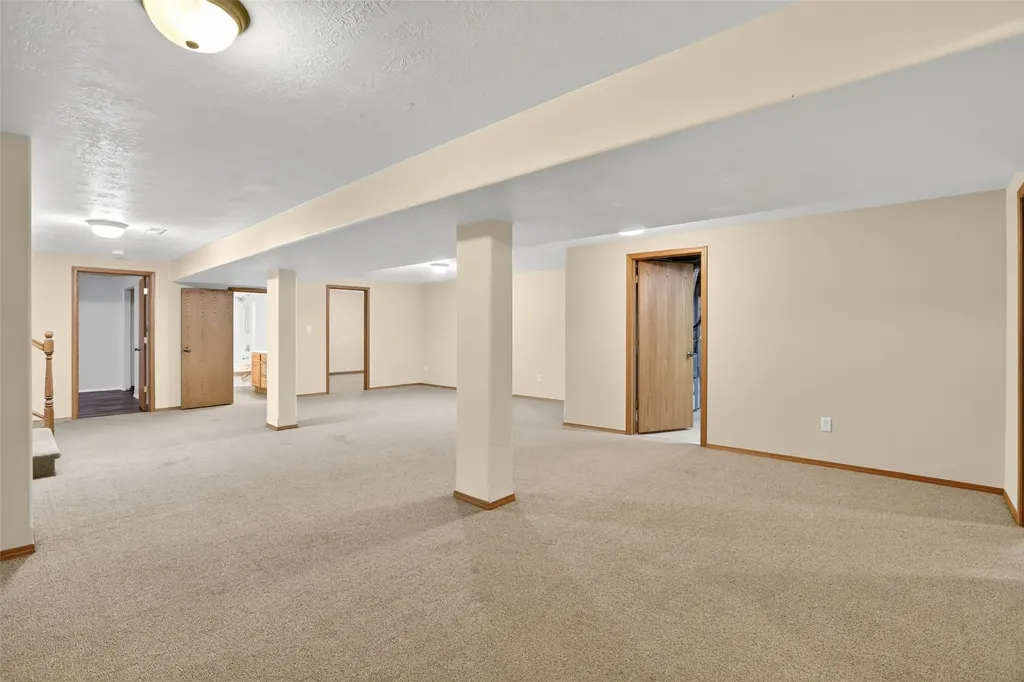 3704 4th Street NE Great Falls MT 59404