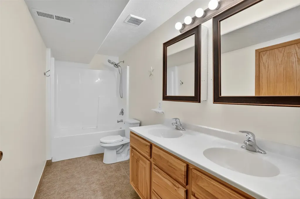 3704 4th Street NE Great Falls MT 59404