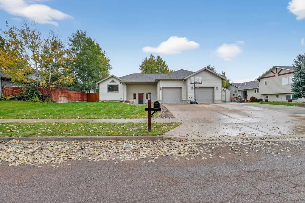3704 4th Street NE Great Falls MT 59404