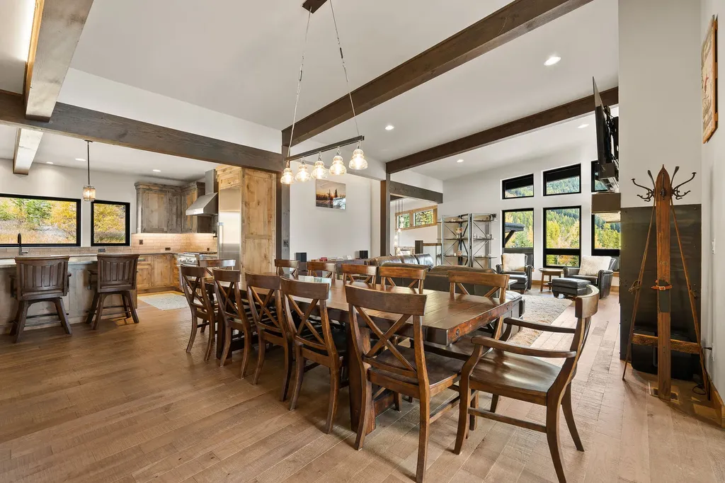 296 Northern Lights Drive Whitefish MT 59937