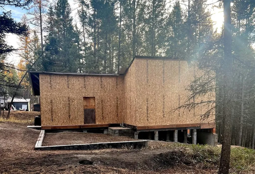 761 Springhill Road Kila MT 59920