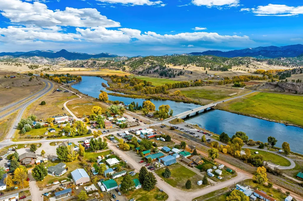 105 Bridge Street Craig MT 59648
