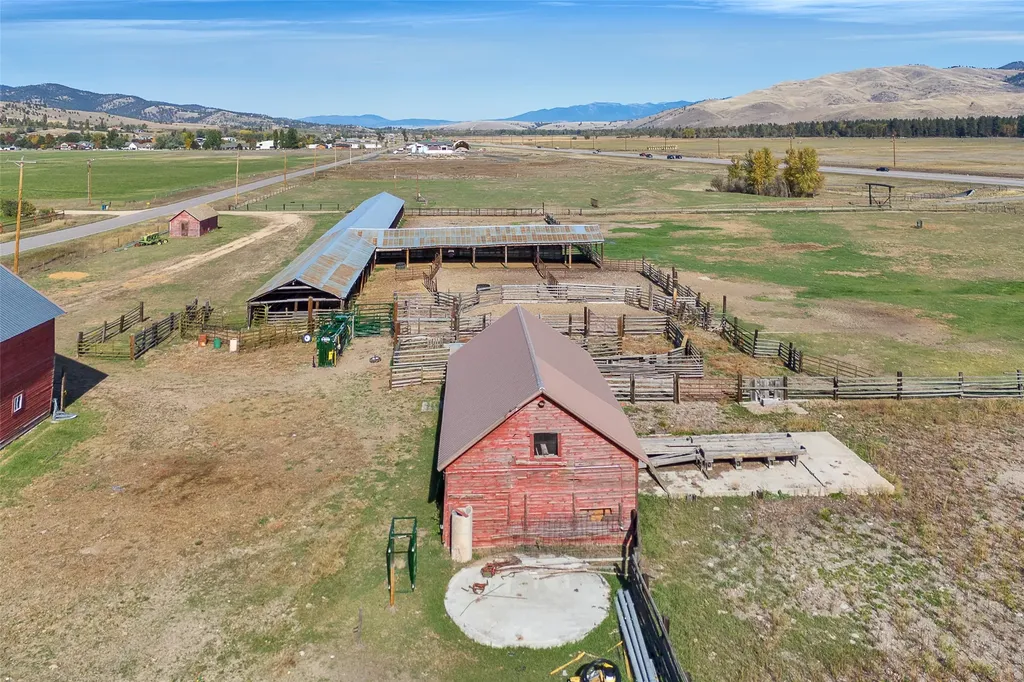 000 Homestead Gateway Florence MT 59833