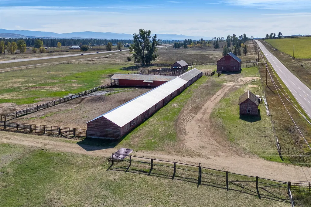 000 Homestead Gateway Florence MT 59833