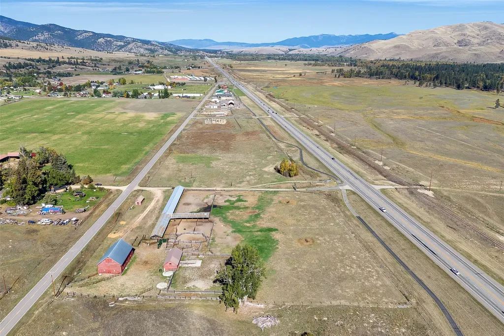 000 Homestead Gateway Florence MT 59833