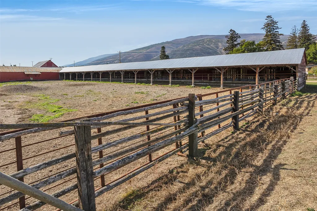 000 Homestead Gateway Florence MT 59833