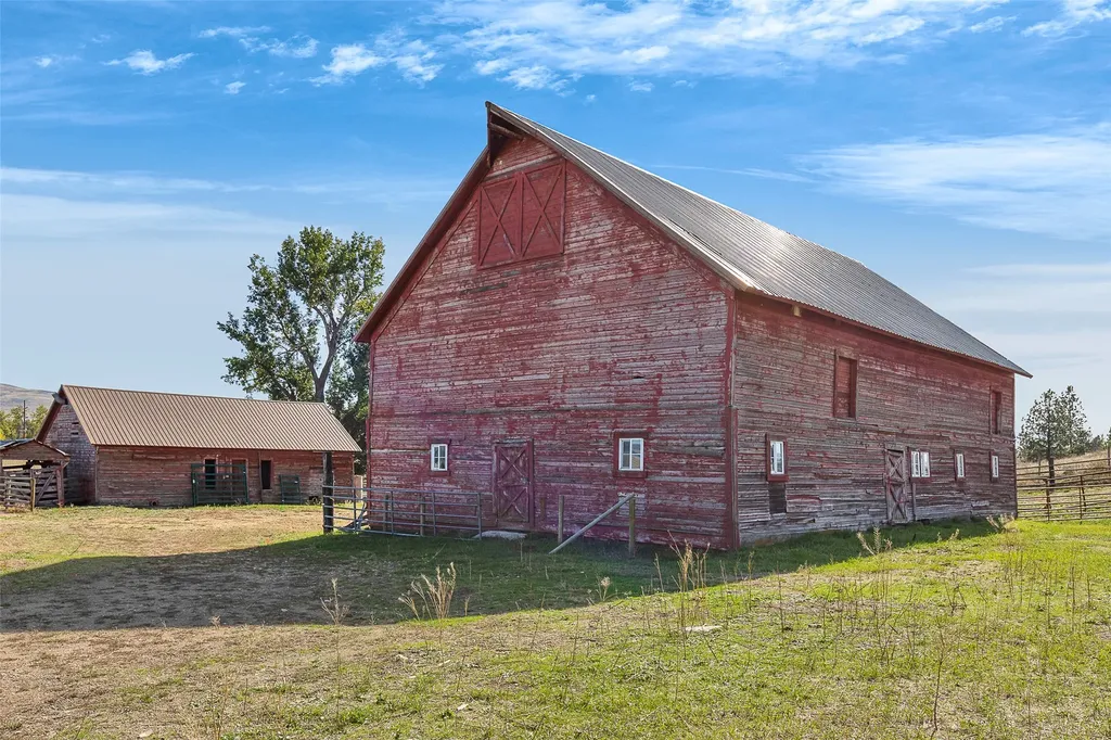 000 Homestead Gateway Florence MT 59833