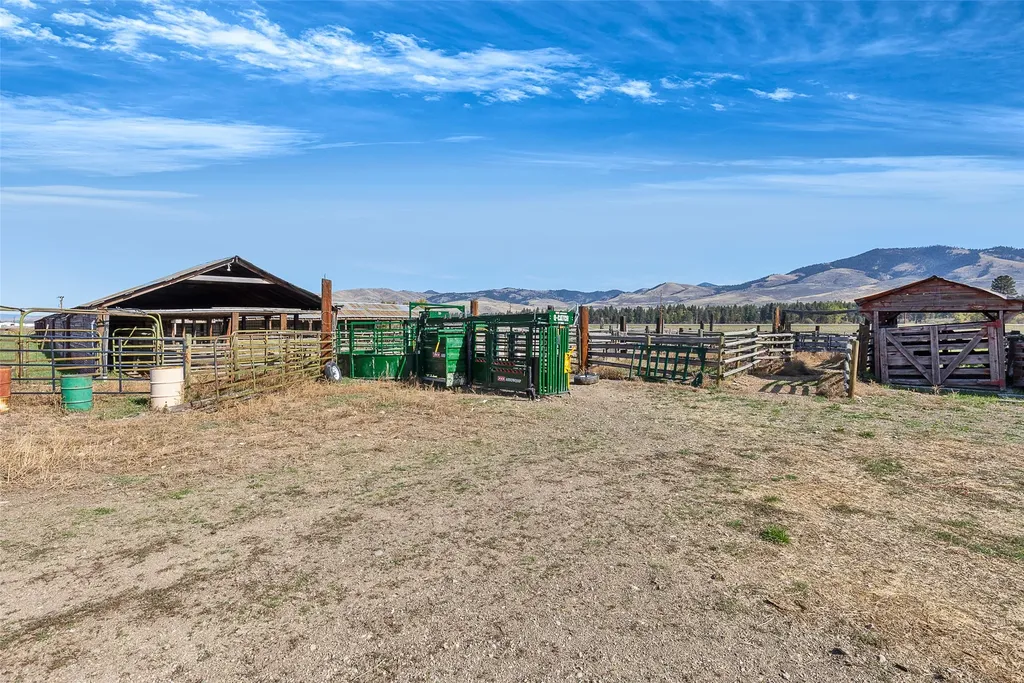 000 Homestead Gateway Florence MT 59833