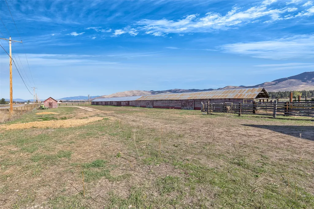 000 Homestead Gateway Florence MT 59833