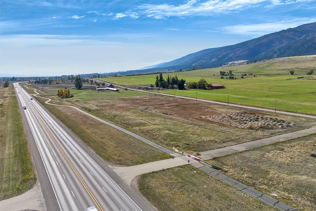000 Homestead Gateway Florence MT 59833