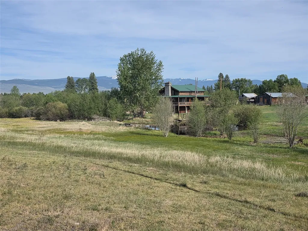 2326 Middle Bear Creek Road Victor MT 59875