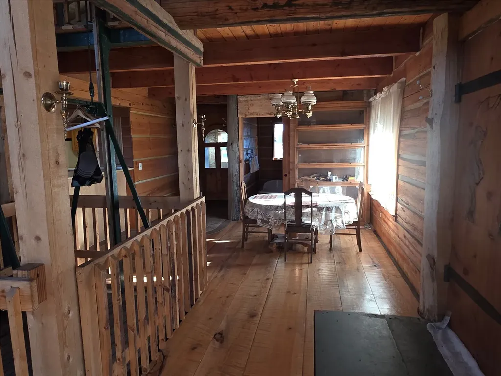 2326 Middle Bear Creek Road Victor MT 59875