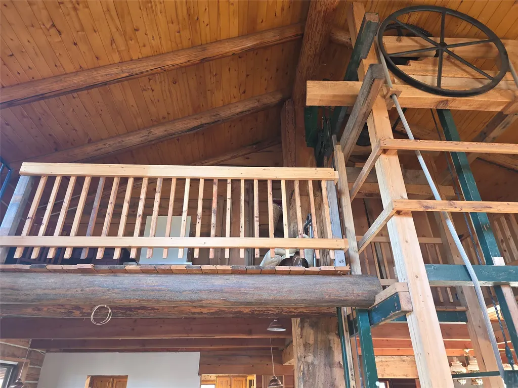 2326 Middle Bear Creek Road Victor MT 59875